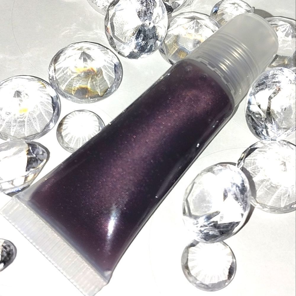 Hand crafted BITTEN lip gloss - Picture 4 of 4